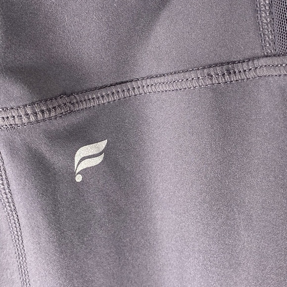 Fabletics Trinity High-Waisted Pocket Capri - Picture 5 of 6